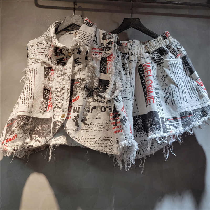 Chic Women Newspapers Letters  - Shorts Denim Frayed 리뷰 및 가격